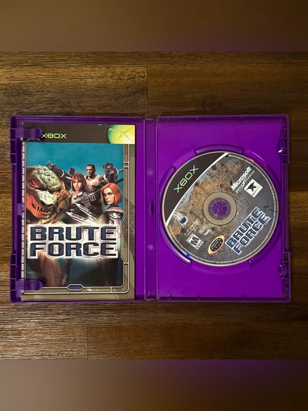Microsoft Brute Force (Blue, Purple) - Xbox Shooter Game